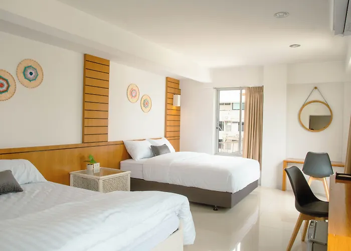 Alley & Pier Hotel Bangkok